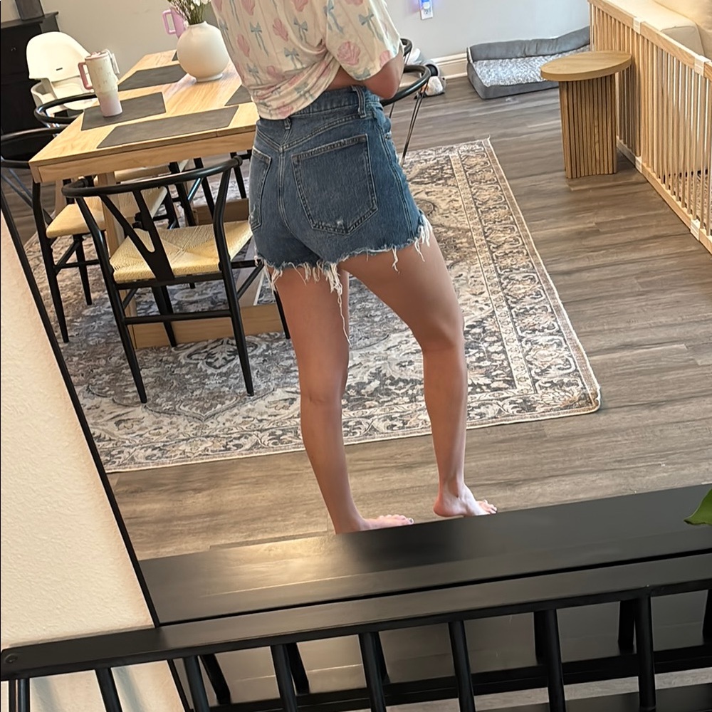 Abercrombie & Fitch Blue Jean Shorts Distressed Style - Picture 5 of 5